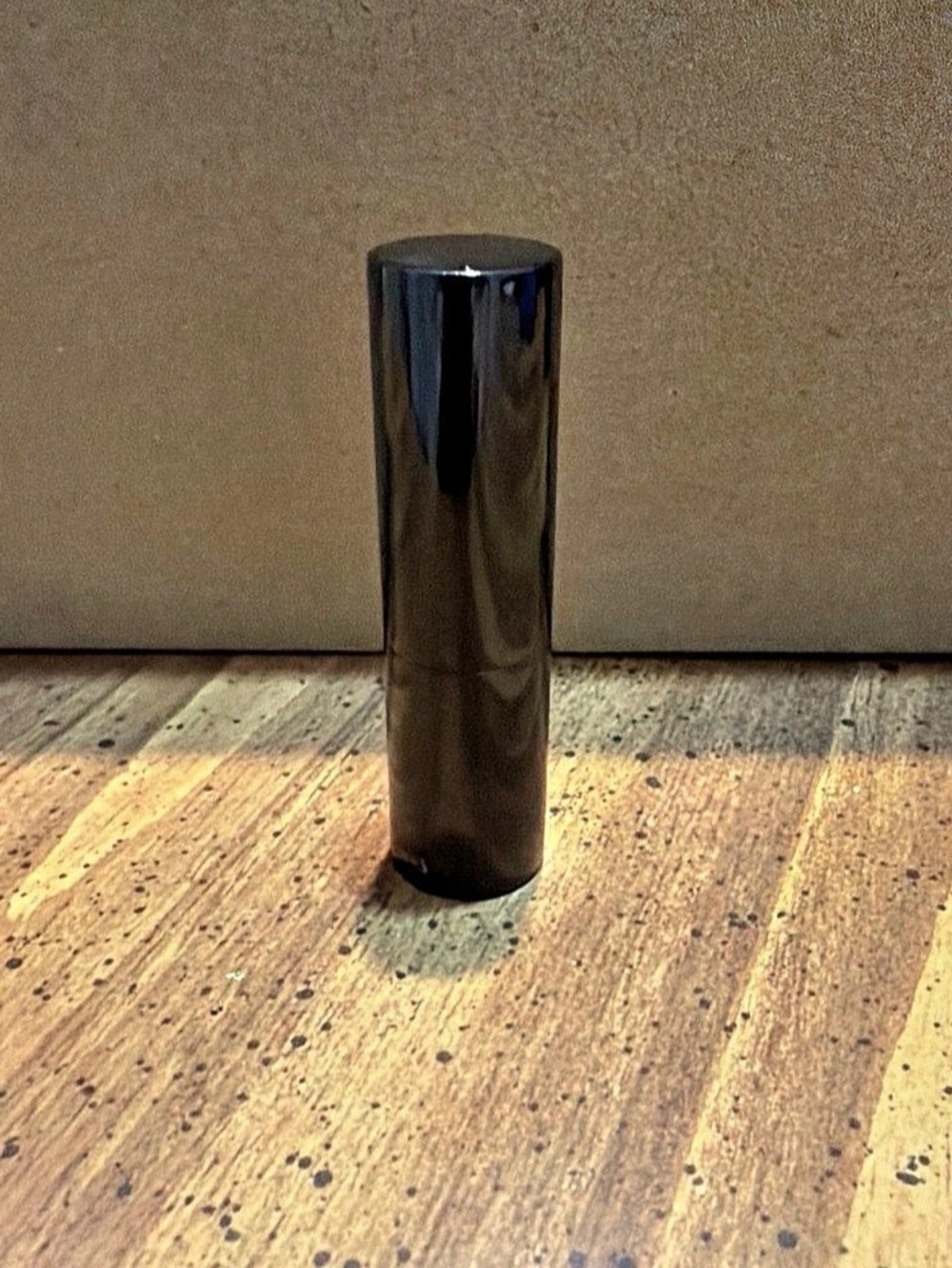 Doll 10 Knockout Lipstick in Pink NWT - Picture 9 of 9